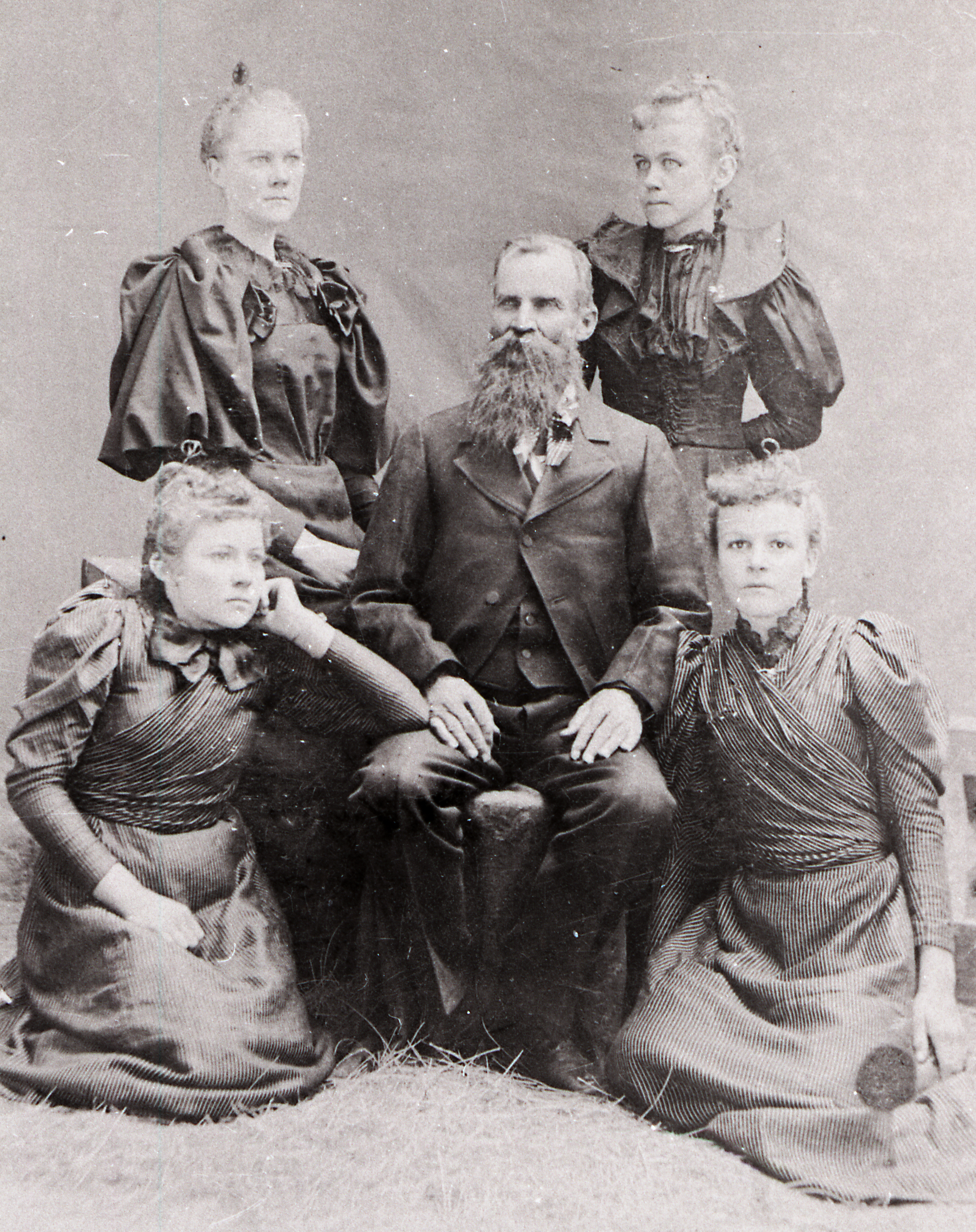 Samuel Wood and daughters